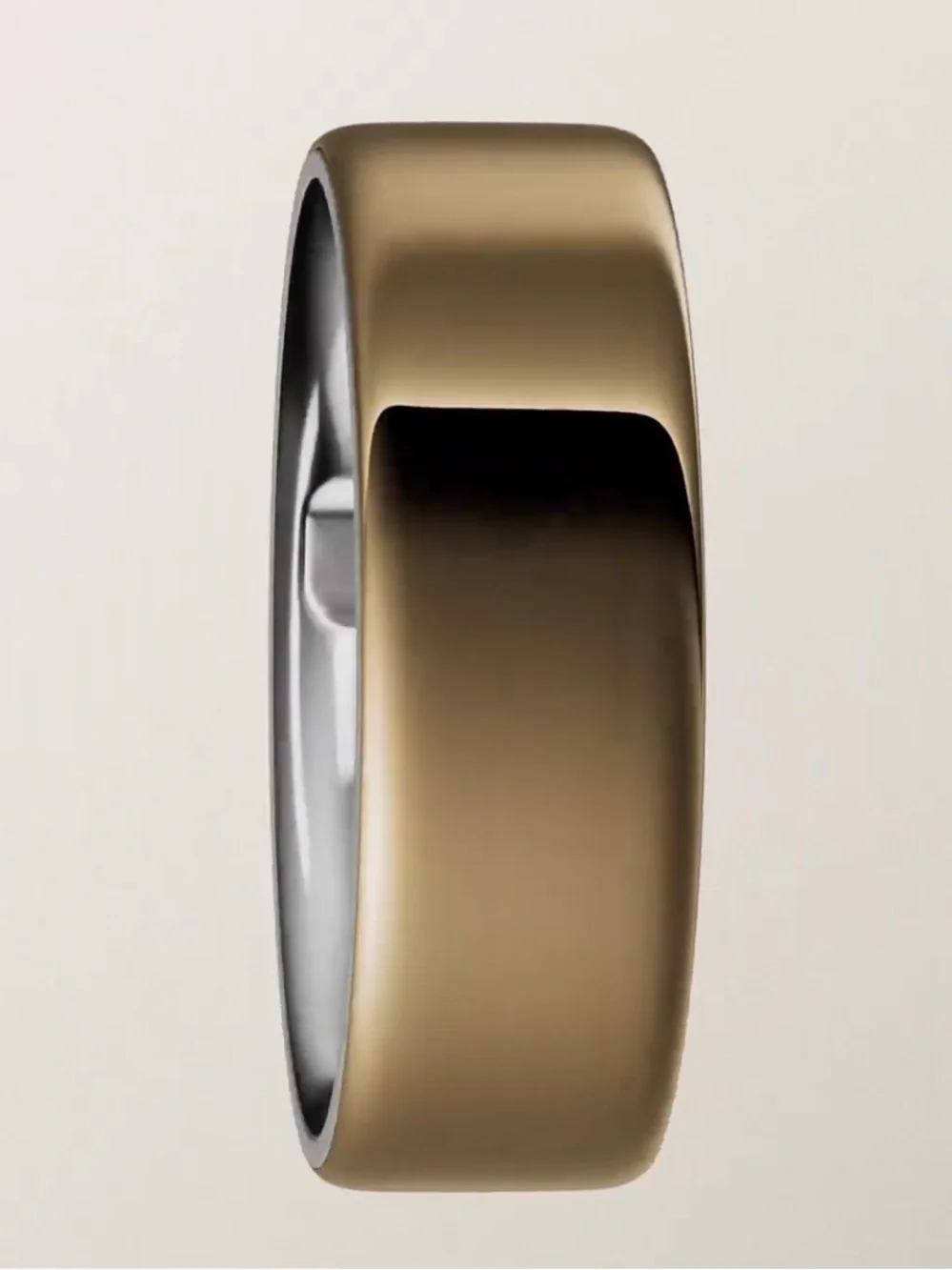 Oura Ring 4 — Gold exterior with Silver inner band size 6